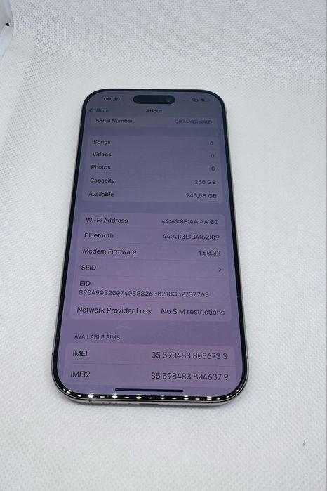 *Нов* Apple iPhone 16 Pro 256 GB Desert Titanium Unlocked