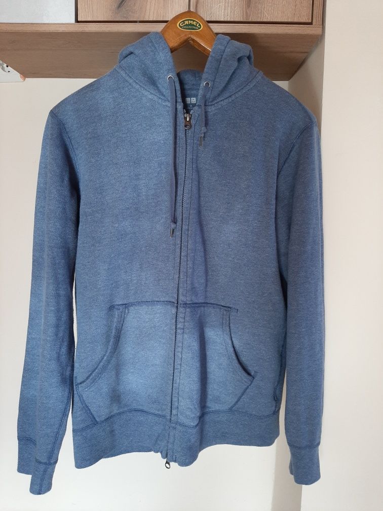 Adidas, Nike, Uniqlo.