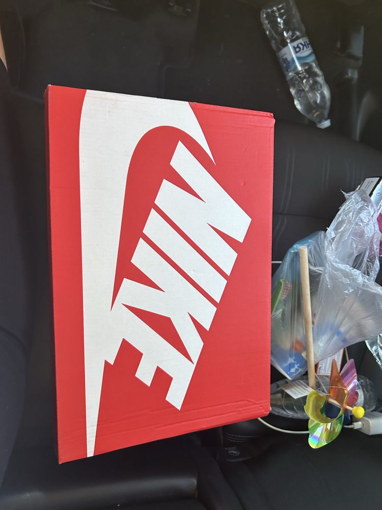 Маратонки на Nike