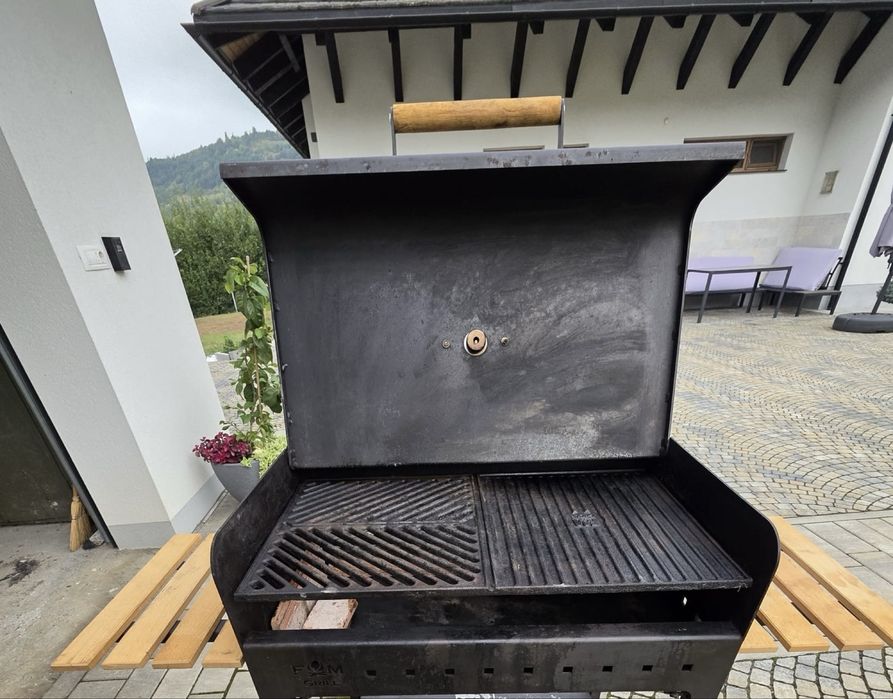 Gratar Grill fum