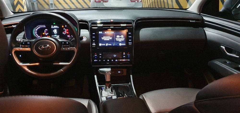 Хюндай Туксон 4*4 позиция 2