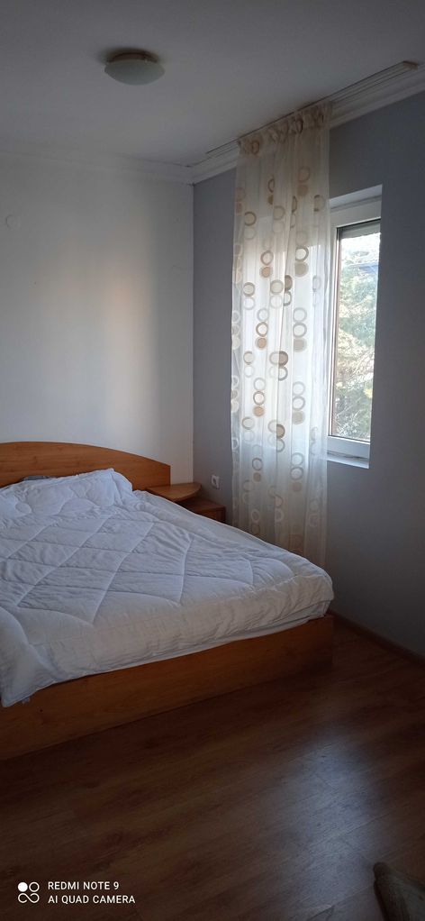 Продава се Двустаен апартамент в Варна, Бриз - 76 кв.м за 1161 €/кв.м - Снимка #2