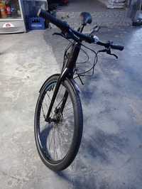 Bicicleta CUBE originală