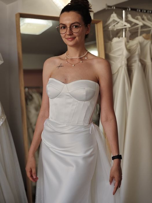 Rochie mireasa Marina Niscoveanu