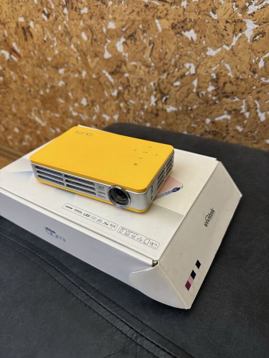 Проектор Qumi Q5