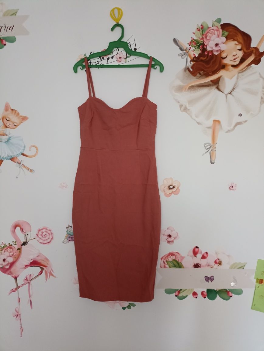 Rochii elegante M