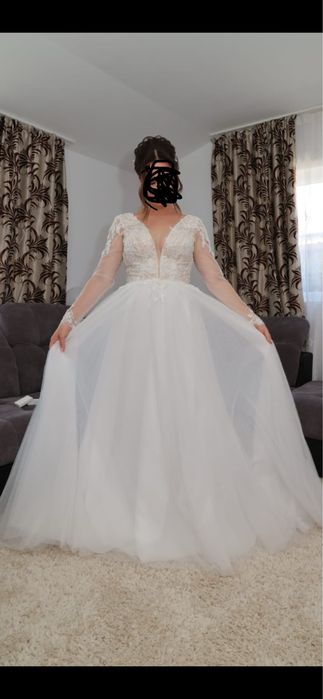 Vand rochie de mireasa