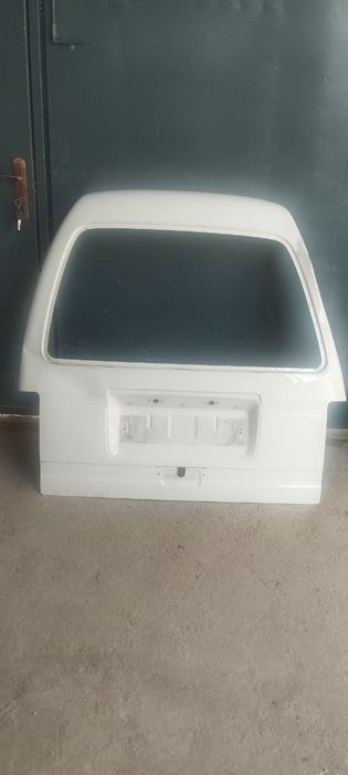 Продается крышка багажника Дамас