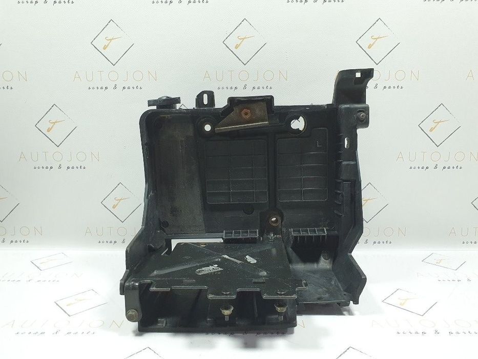 Carcasa baterie  RENAULT MEGANE II Estate KM0/1_ 2003 - 2012 1.5 dCi K9K 734  8200467409