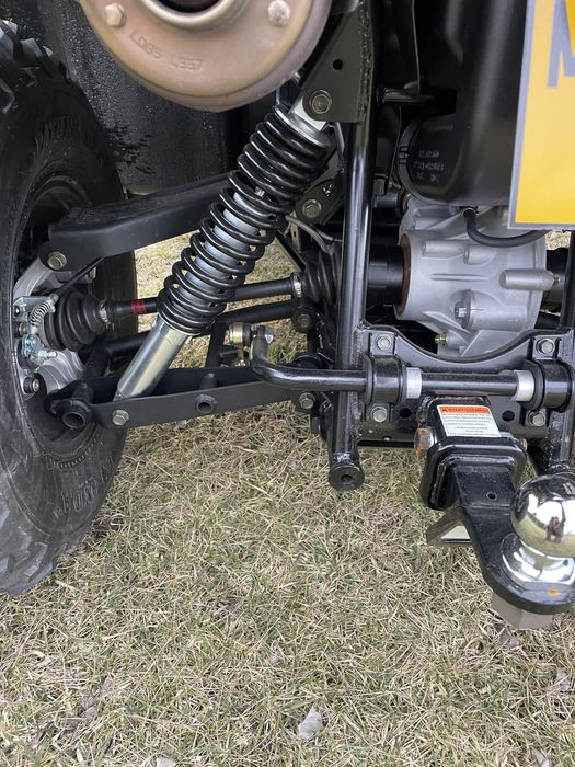 Vând atv kymko MXU 700i OCAZIE - Lot nou