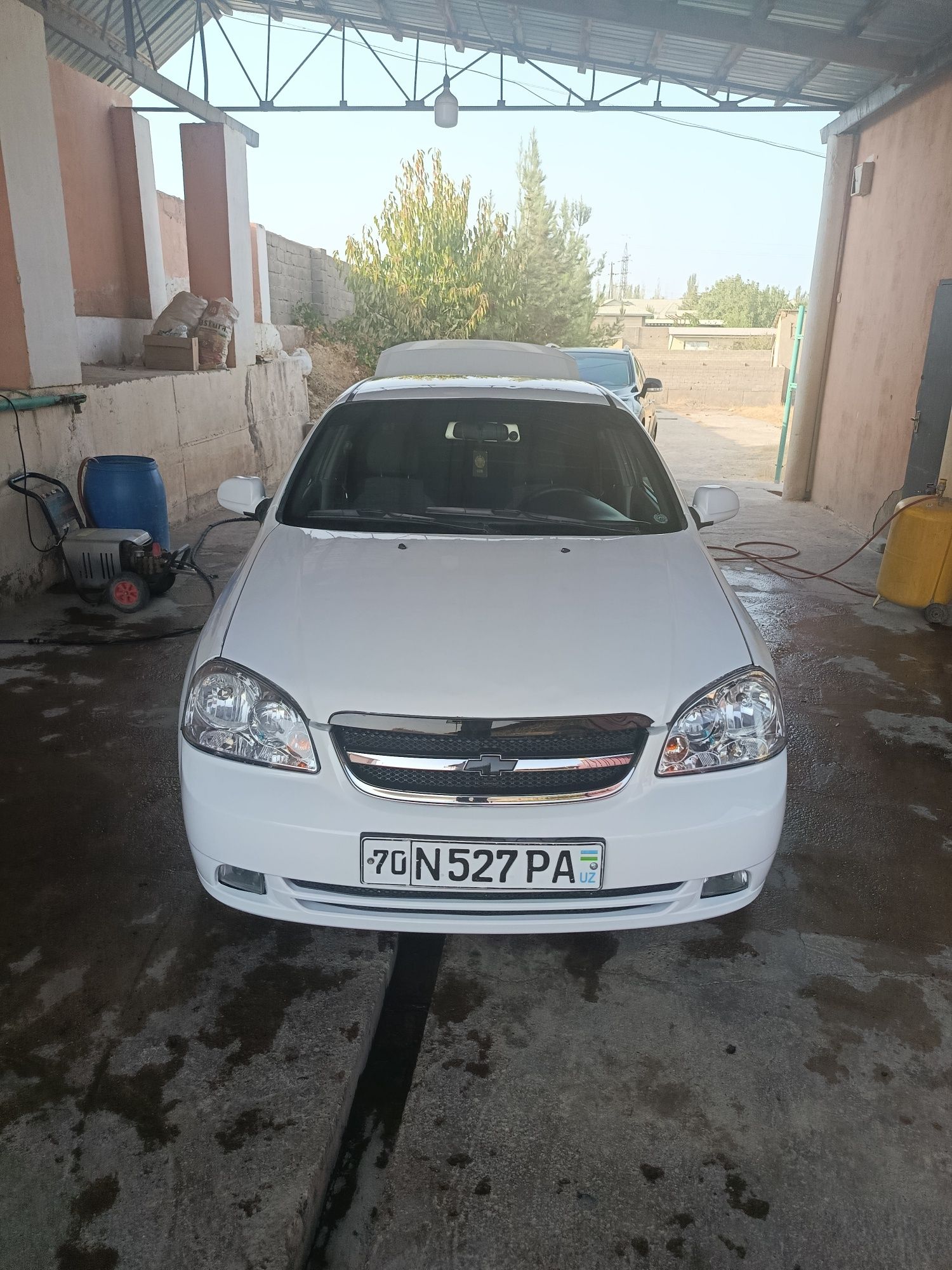 Lasetti 1.8 metani bor