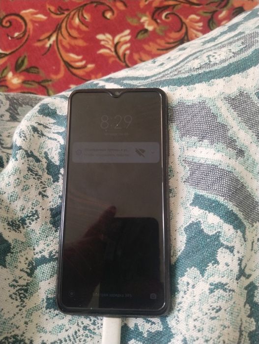 Продам телефон POCO M3