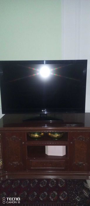 Телевизор Lg. Продаётся,