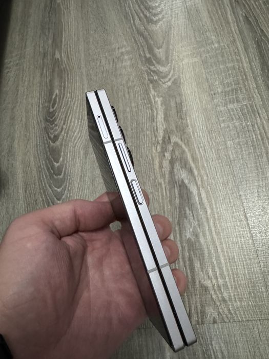 Samsung Galaxy Z Fold6