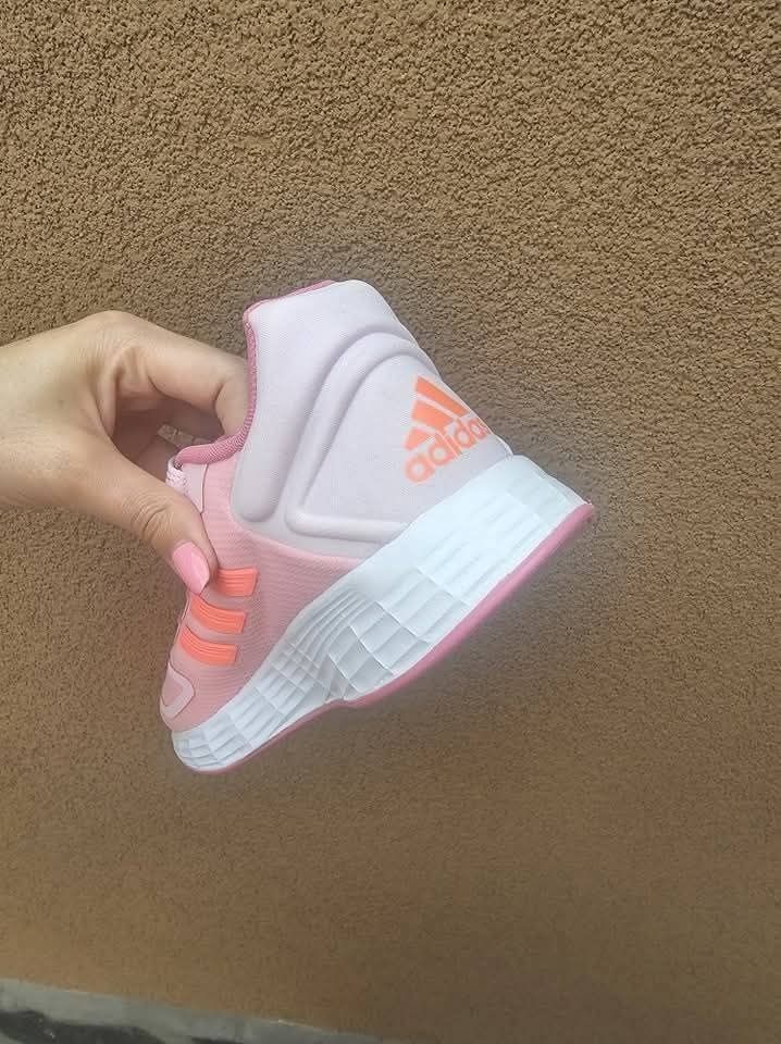 Дамски маратонки Adidas 36