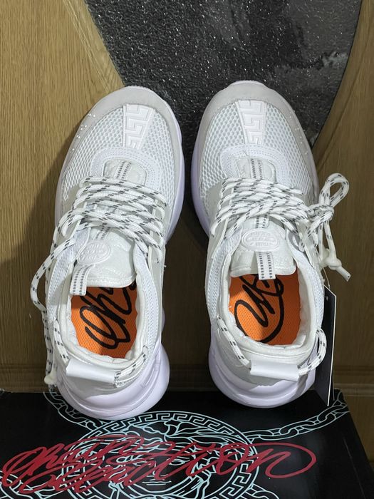 Versace Chain Reaction