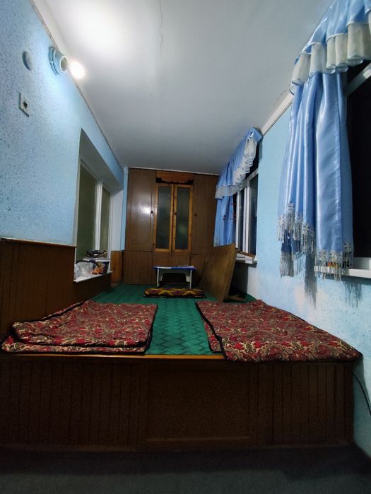 Продаётся 2 х комнатная квартира в 5/2 в кирпичном доме