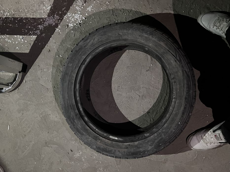 Покрышка 215/55 R17