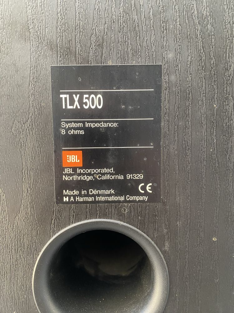 JBL тонколони TLX 500 избити