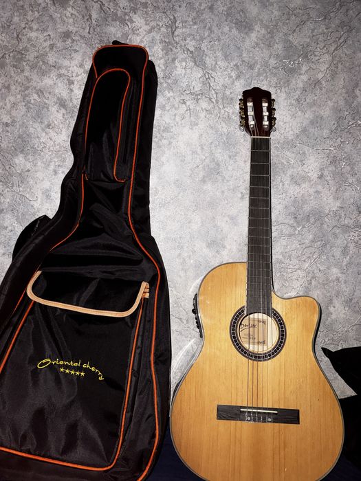 гитара акустическая