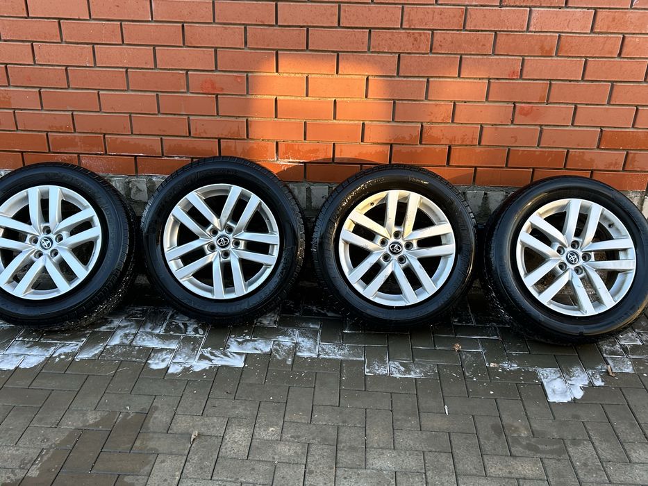 Продам диски комплект + резина всесезон