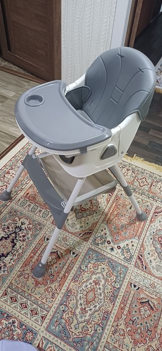 Стол для кормления