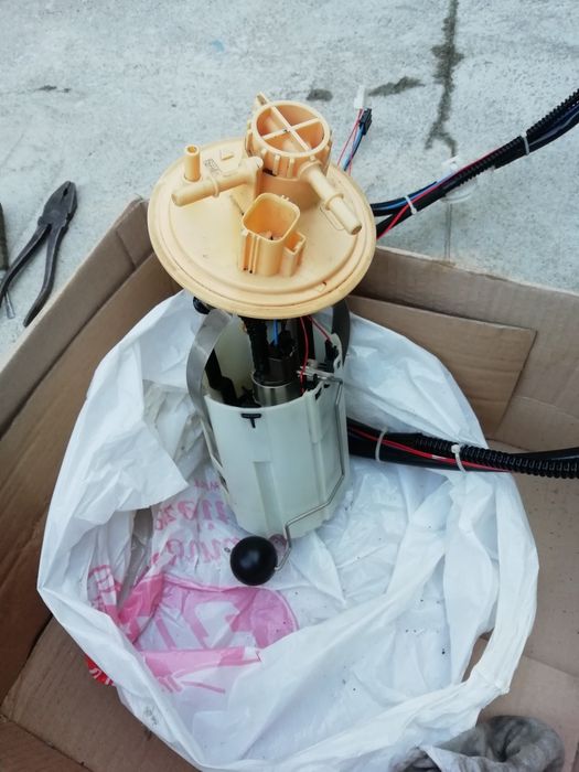 Pompa motorina din rezervor Volvo s60 d5