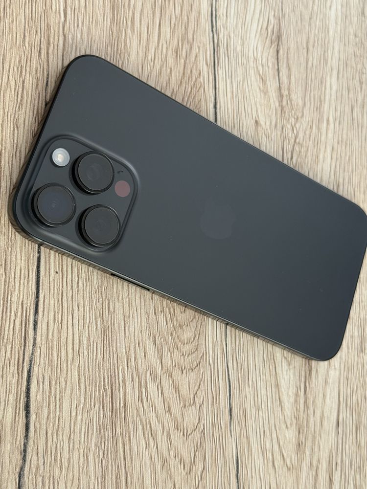 Iphone 16 pro max 256 black ГАРАНЦИЯ! НОВ!