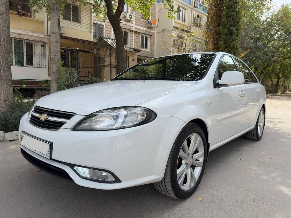 Ravon Gentra (Lacetti)