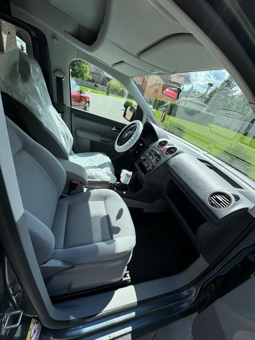 De vânzare vw caddy 4x4 7 locuri