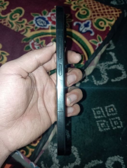 Xiaomi 13 12 / 256 qora china versiya