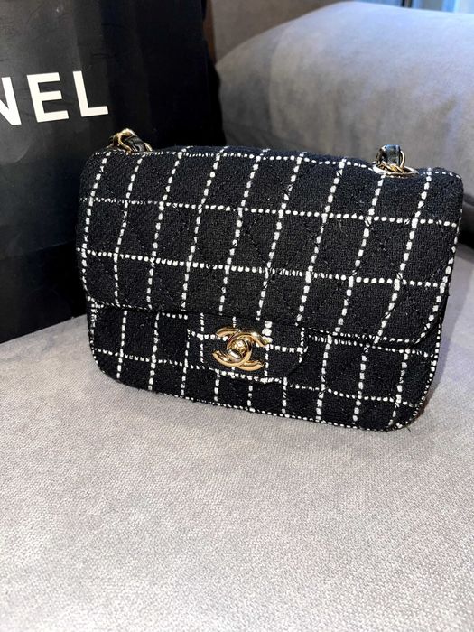 чисто нова чанта черна на шанел уникален подарък дамска chanel