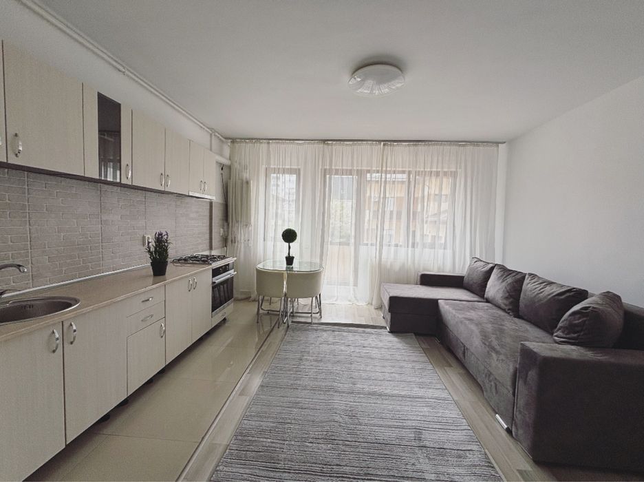 Inchiriez garsoniera