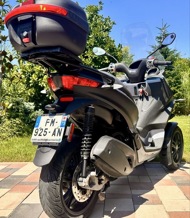 Piaggio mp3, piaggio 3 roti, scuter 3 roti, ABS/ASR, scuter in rate