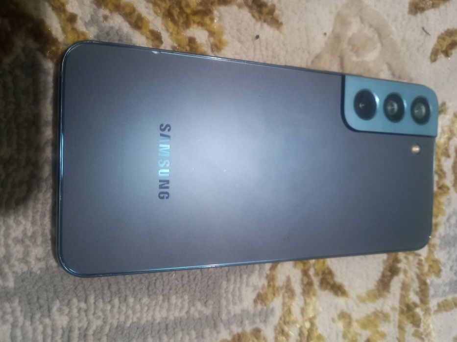 Samsung S 22 5g holati alo