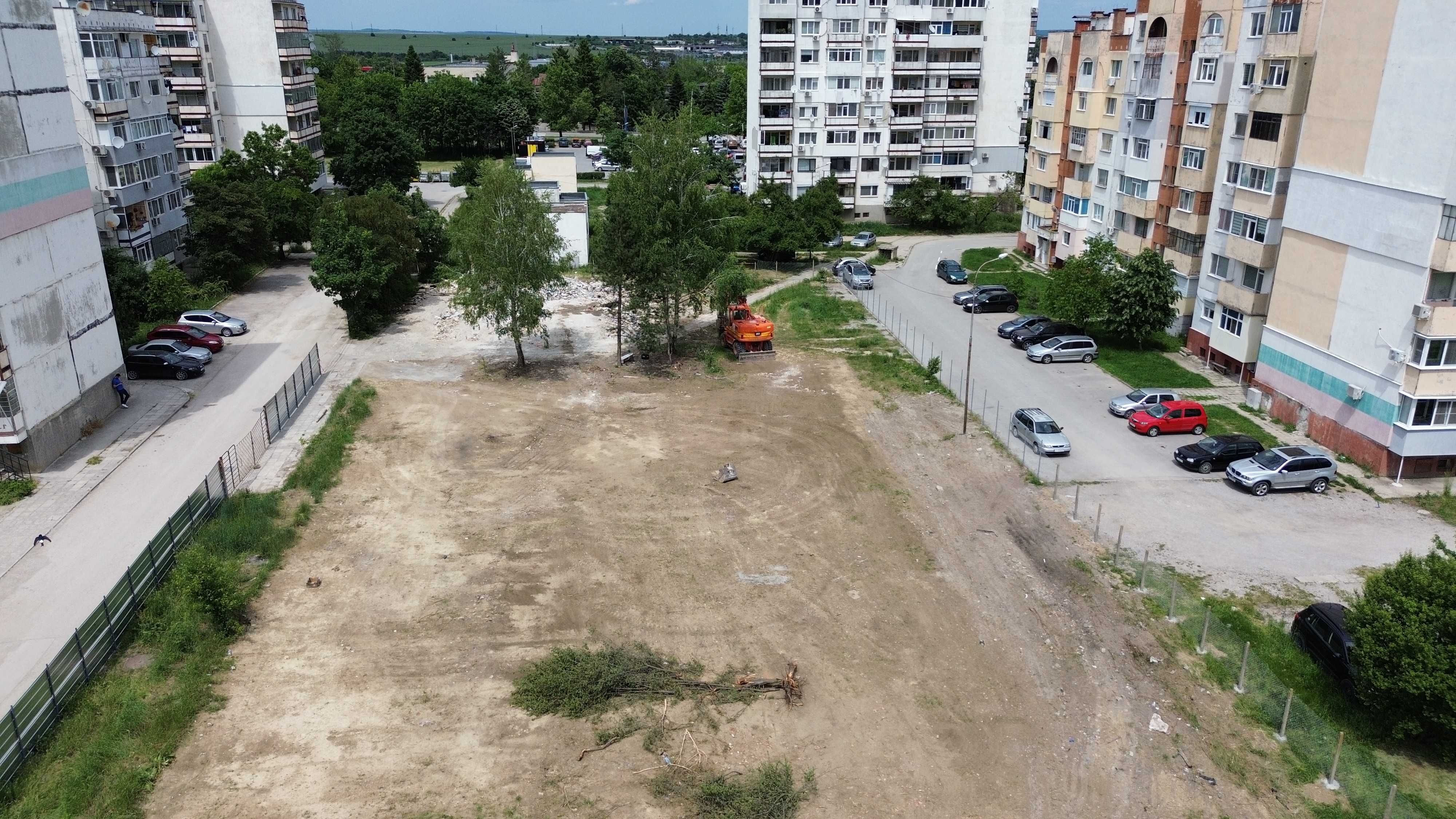 ТРИСТАЕН Апартамент! Кв. Запад до Лидл, Сграда ’’Лозана’’!