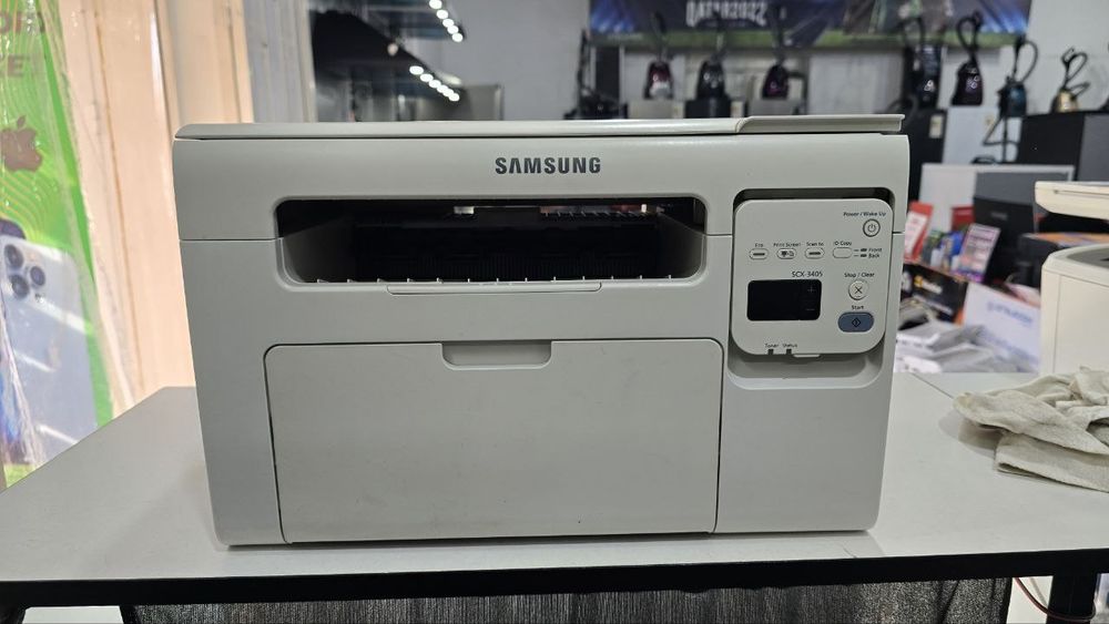 Printer sotiladi Samsung MFU