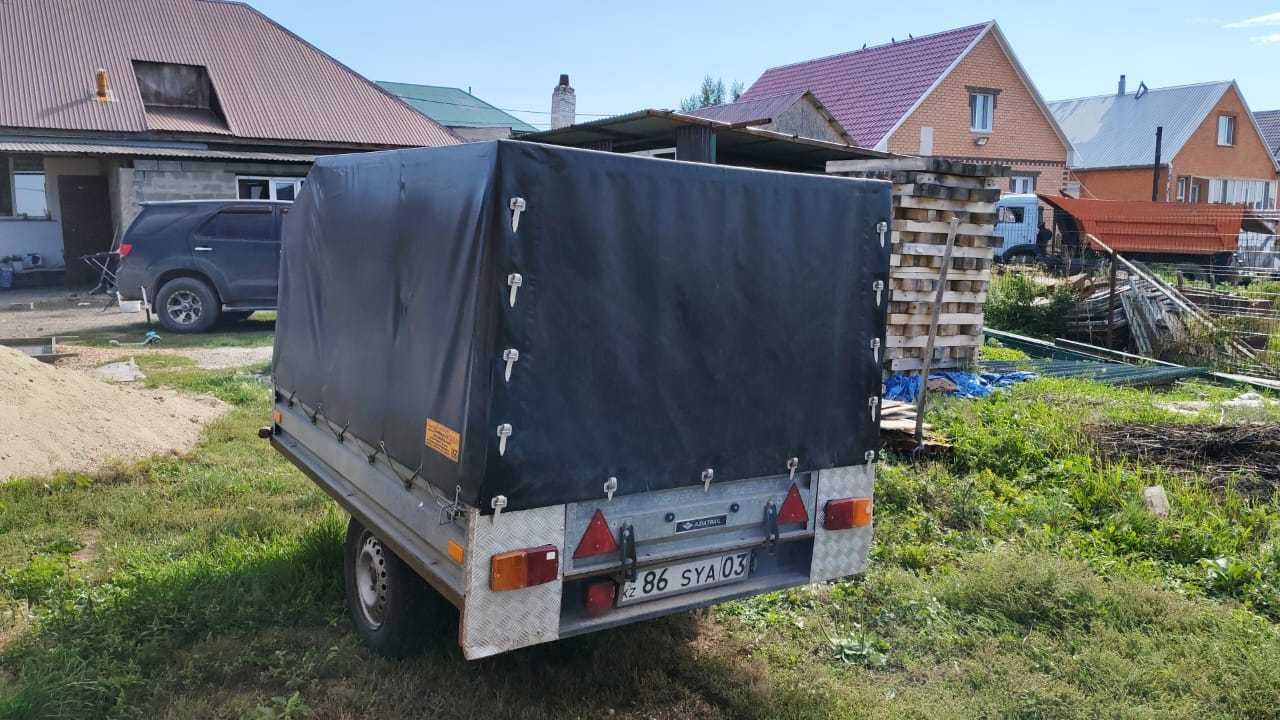 Продам прицеп с тентом