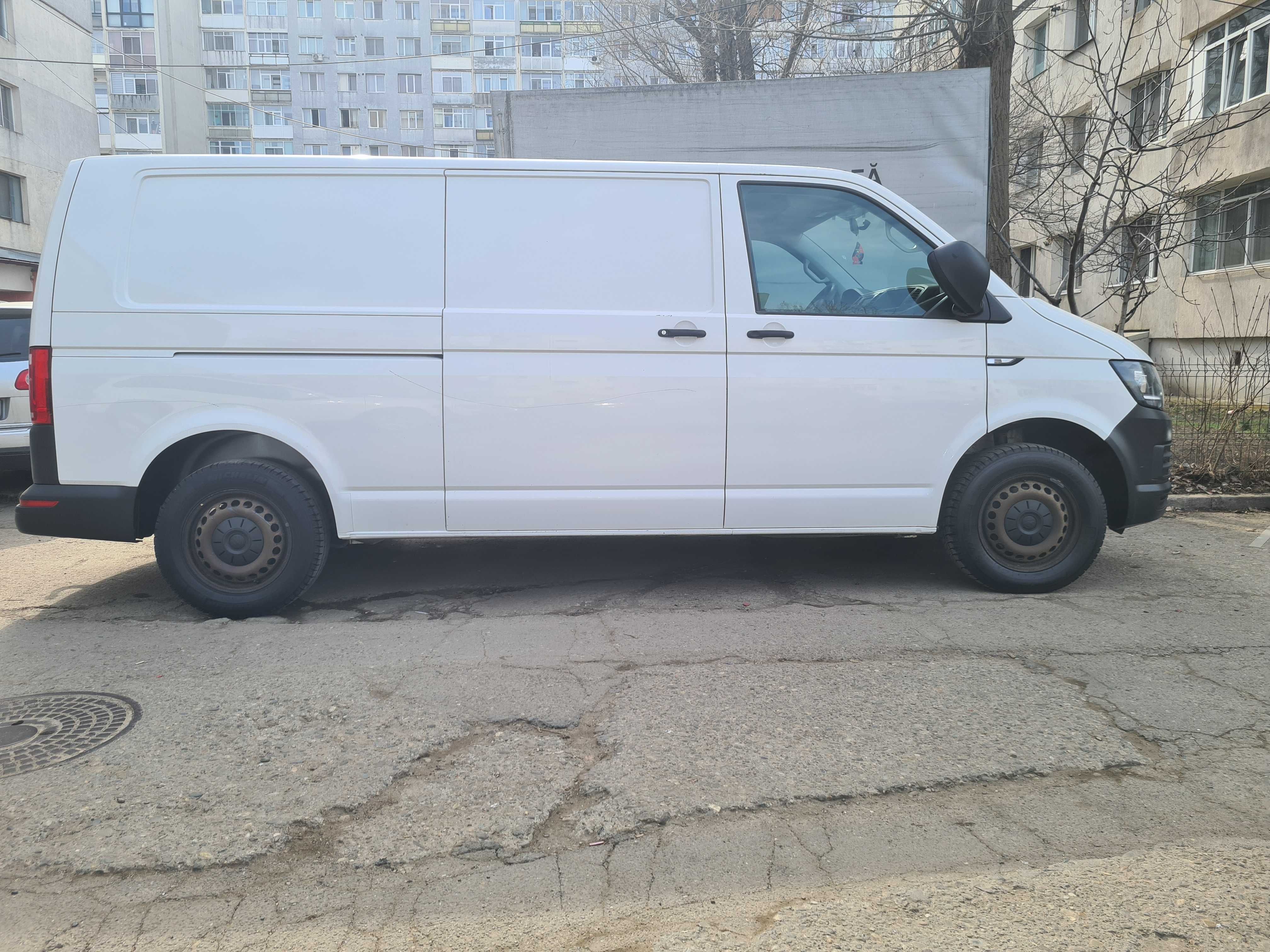 Duba Volkswagen Transporter în stare perfectă de funcționare