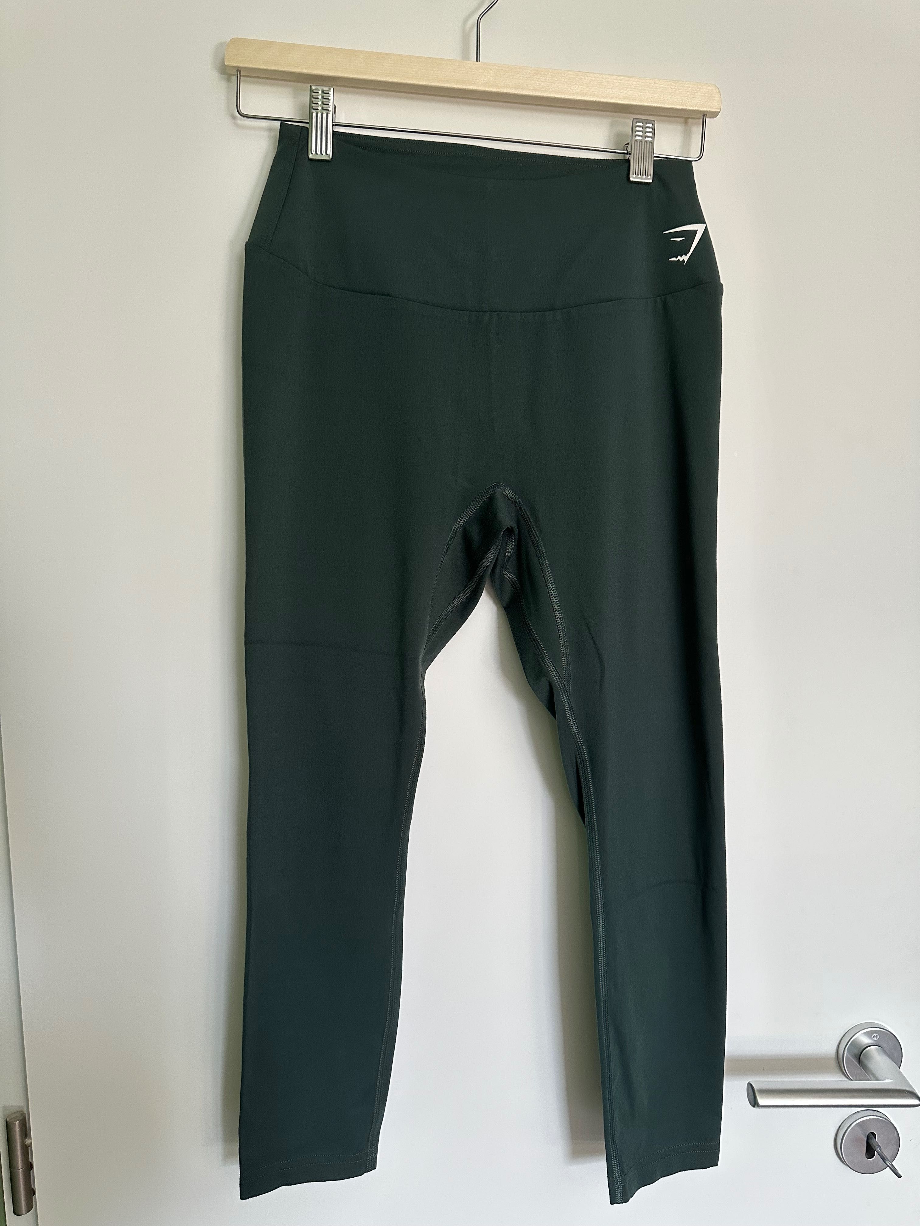 Спортни дрехи Under Armour, Nike и Adidas