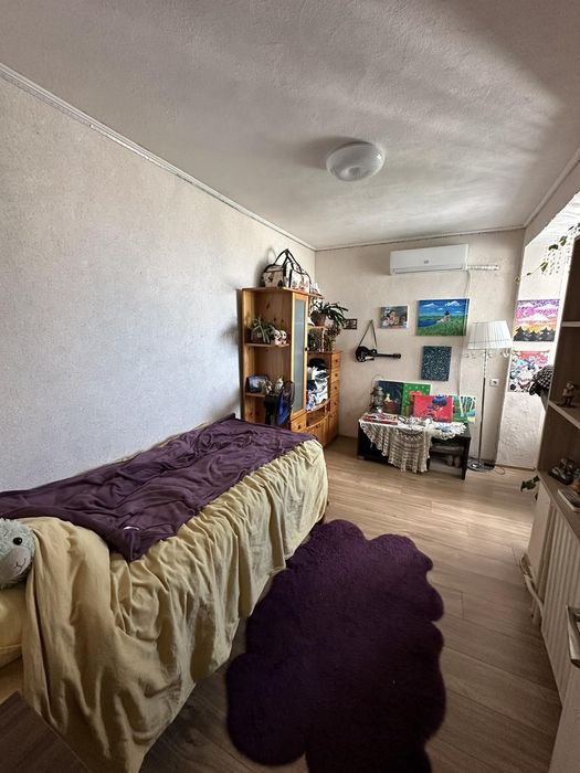 Продава се Тристаен апартамент в Бургас, Зорница - 62 кв.м за 2017 €/кв.м - Снимка #3