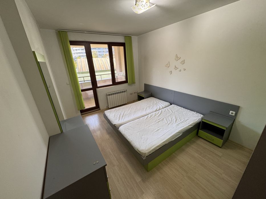 Дава се под наем Двустаен апартамент в София, Студентски град - 75 кв.м за 561 € - Снимка #1