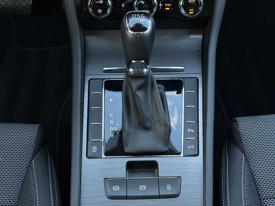 Skoda Spperb 1,5 TSI + GPL