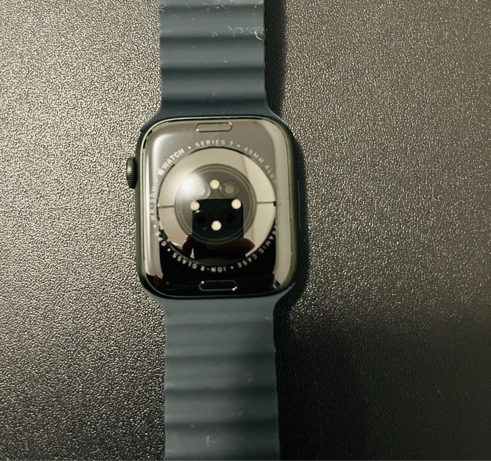 Apple watch 7  45 mm