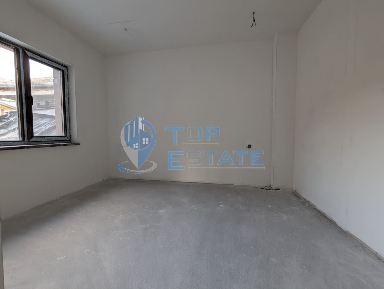 Продава се Къща в Горна Оряховица - 109 кв.м за 1413 €/кв.м - Снимка #7