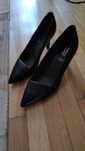 Pantofi de dama din piele naturala măr. 39