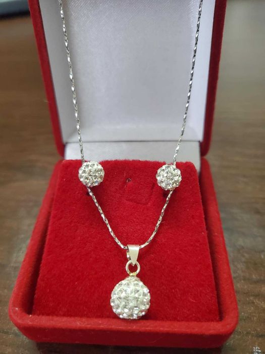 AG97,set argint 925,nou/marcat, zirconii albe, 3 piese superbe