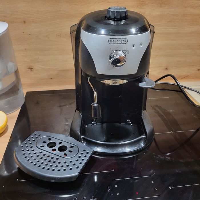 Espressor manual Delonghi