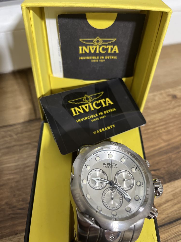 Часовник invicta reserve venom