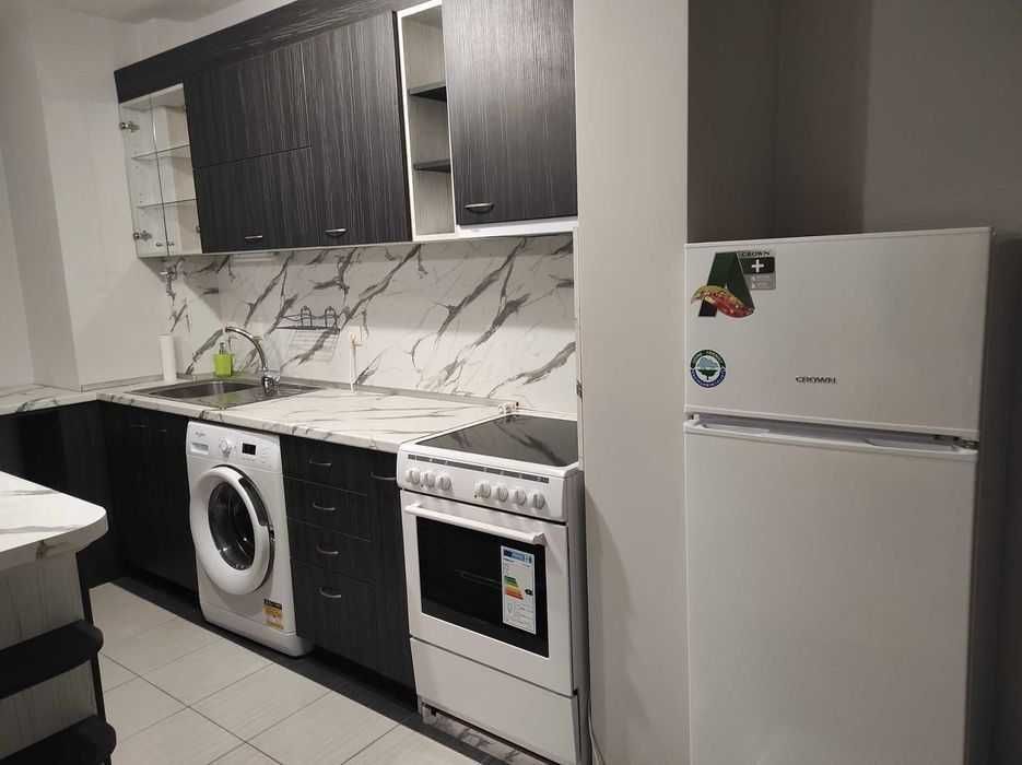 Дава се под наем Двустаен апартамент в София, Люлин 10 - 63 кв.м за 550 € - Снимка #3